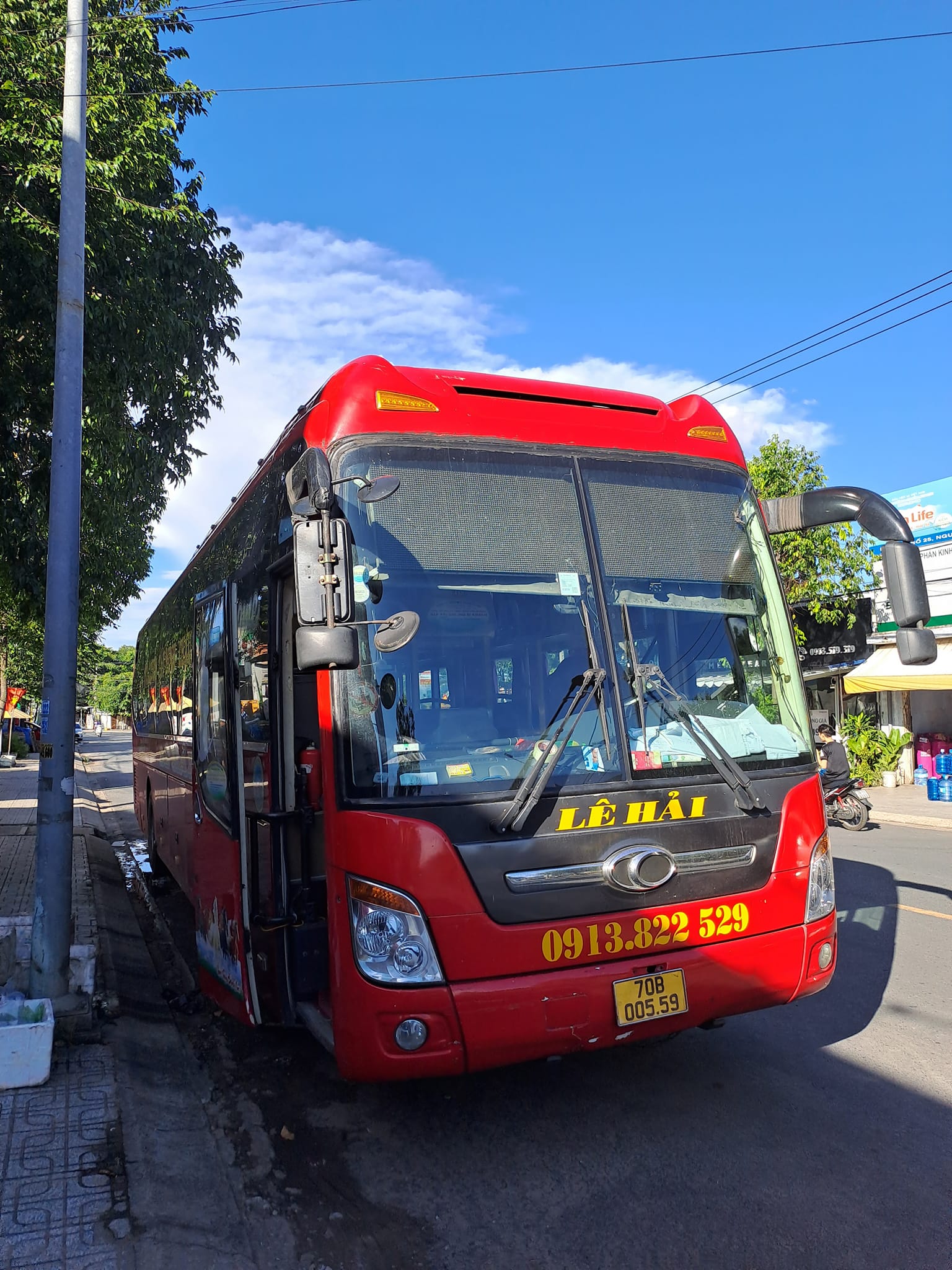Nhà xe Lê Hải